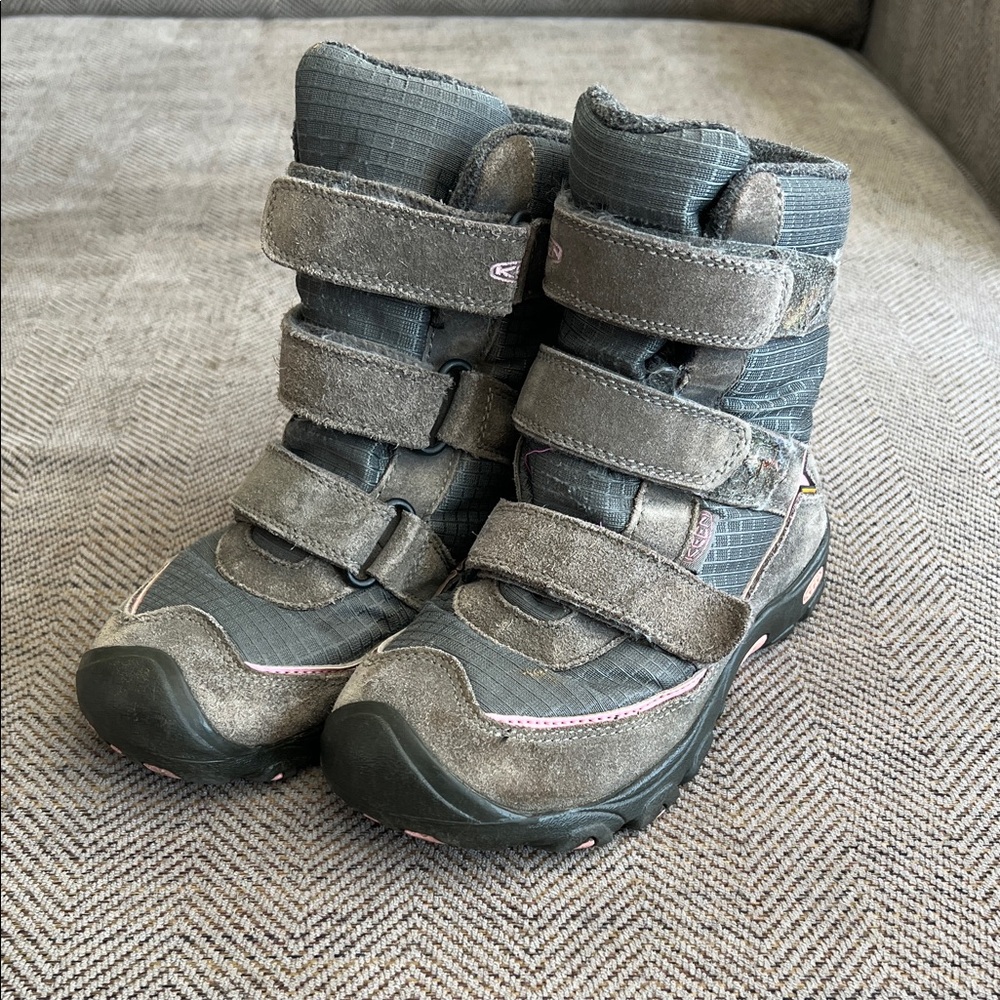 Keen size 1 Kids Gray and pink waterproof Velcro Winter Boots